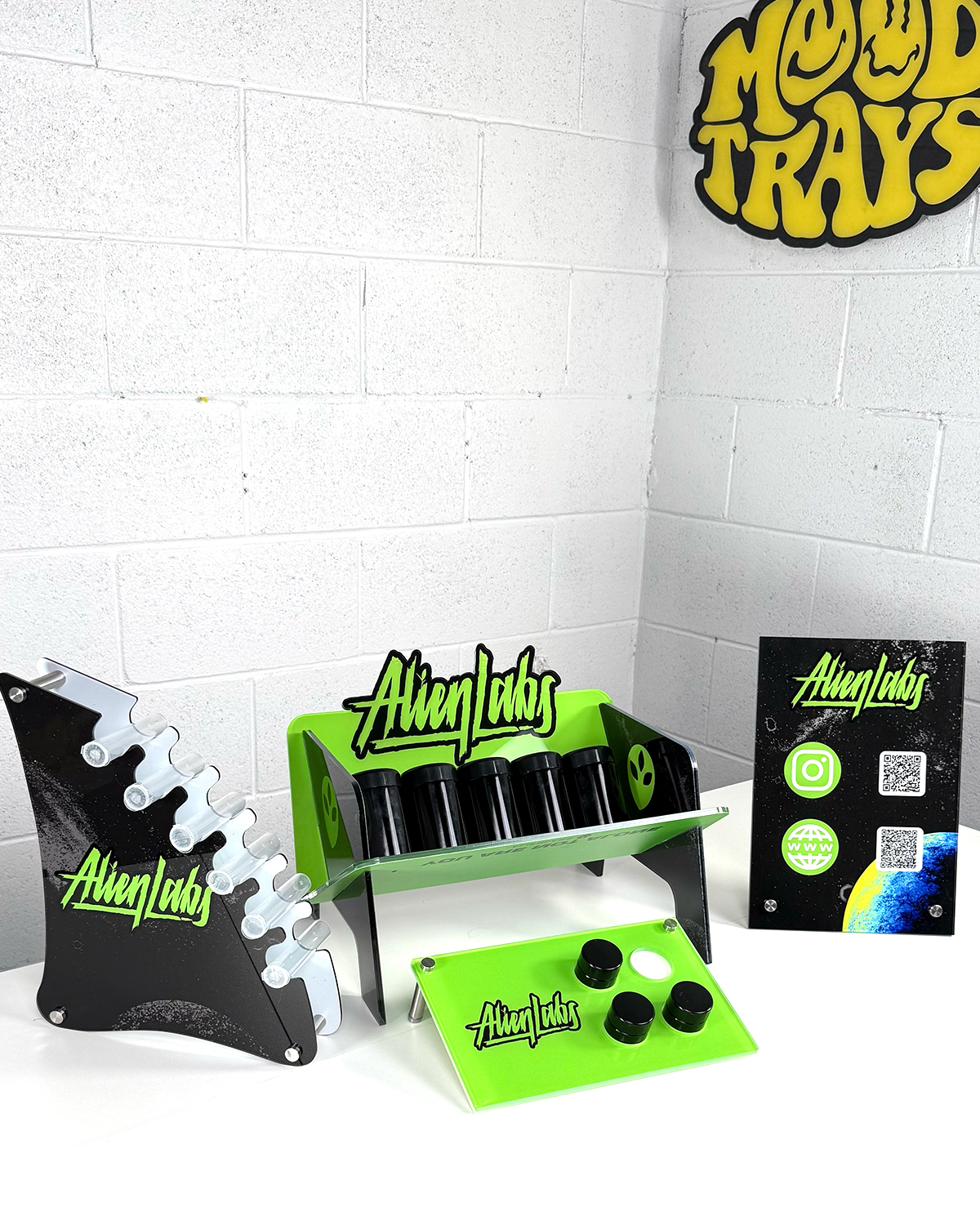 Example brand full booth set by MoodTrays